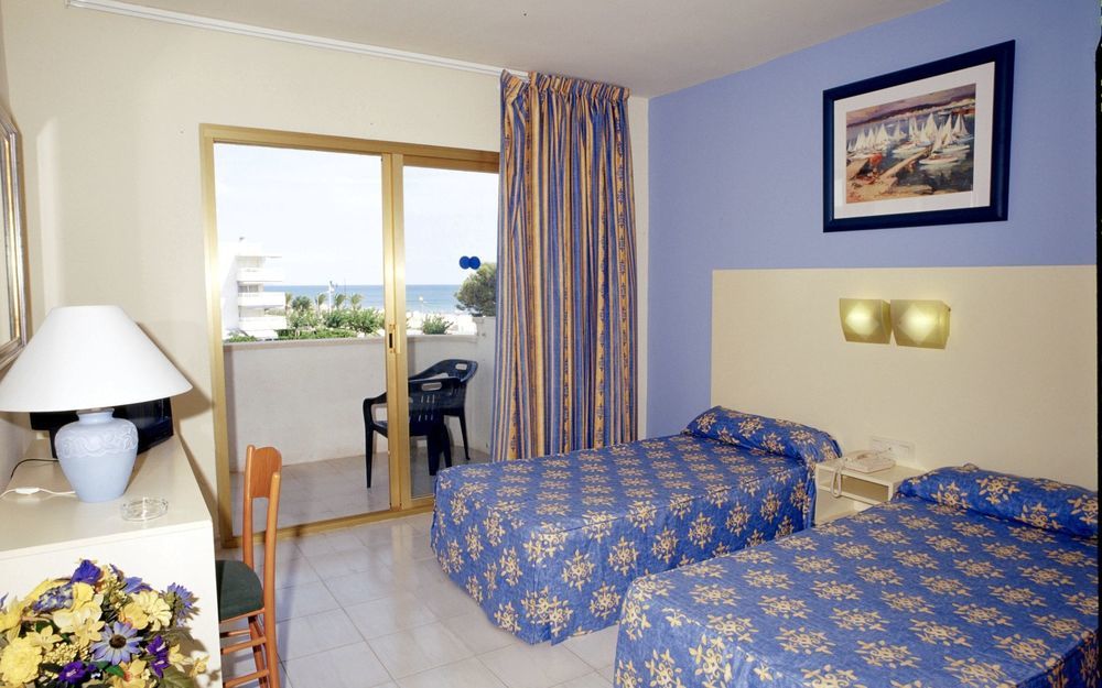 4R Meridia Mar Hospitalet De L'Infant Dış mekan fotoğraf